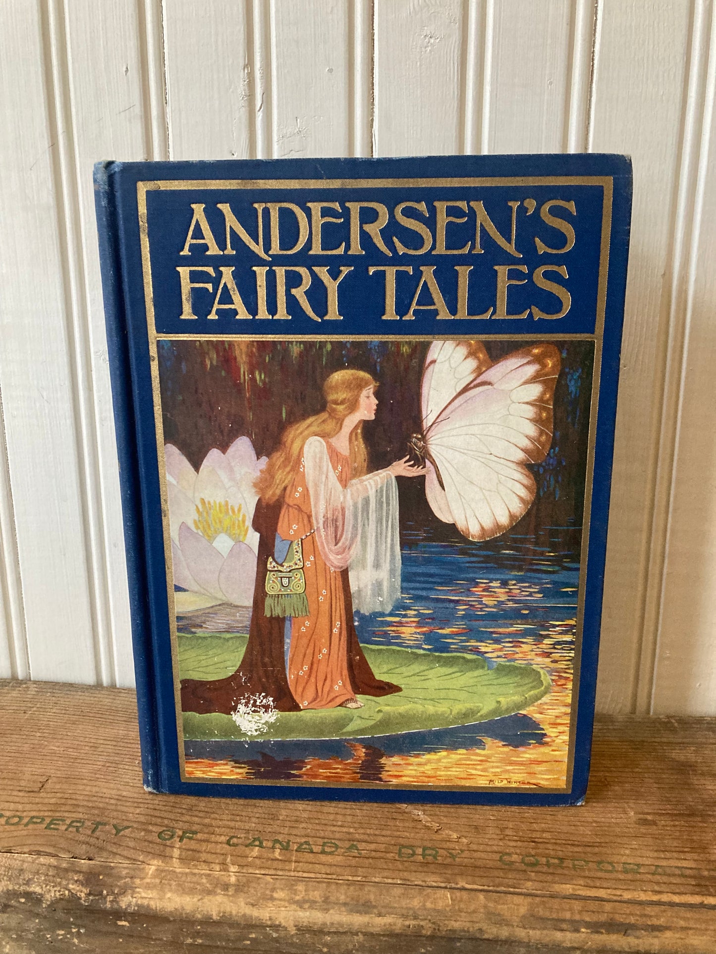 Vintage 1928 copy of Andersen’s Fairy Tales (Windermere Edition)